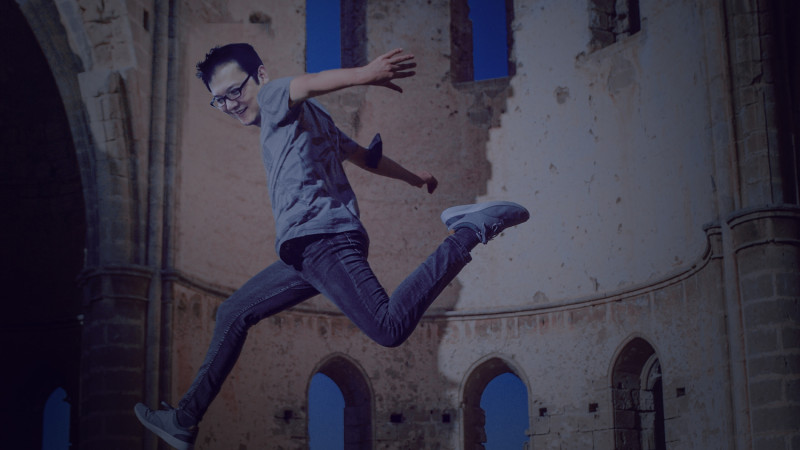 ゲームインファーサー:宮崎Hidetakiは、「いいえ、それは機能だ」と言って、エルデンリングの批判を見事にかわします。