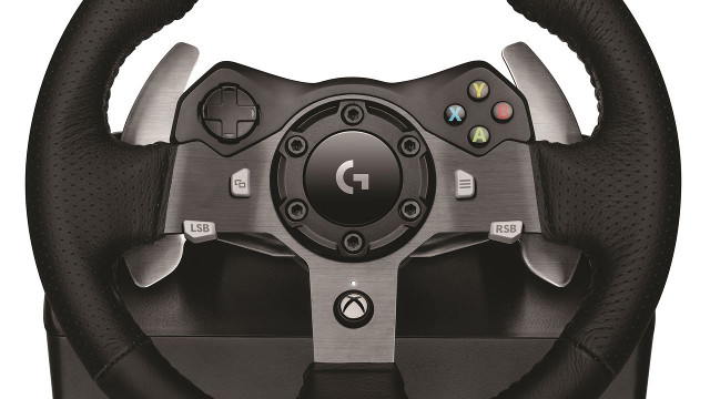 Logitech G920 Driving Force Review 