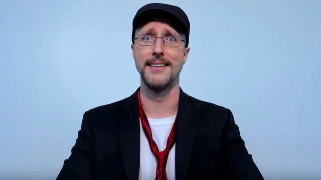 Channel Awesomeは、元プロデューサーを叩くことで論争に対応します