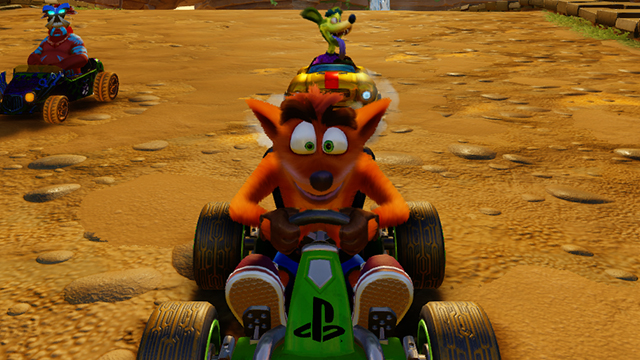Nitro-Fueled CTRトークンの場所をレースするクラッシュチーム
